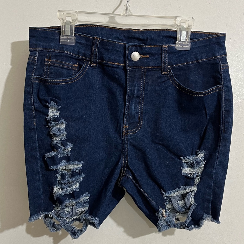 Ripped Jean shorts